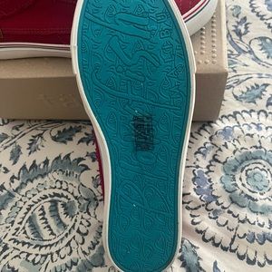 Adorable new Blowfish red sneakers